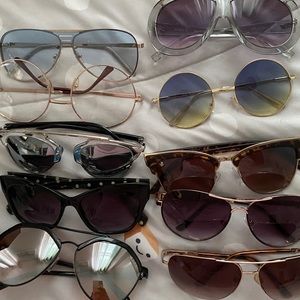 ‼️SOLD‼️ Lot of sunglasses